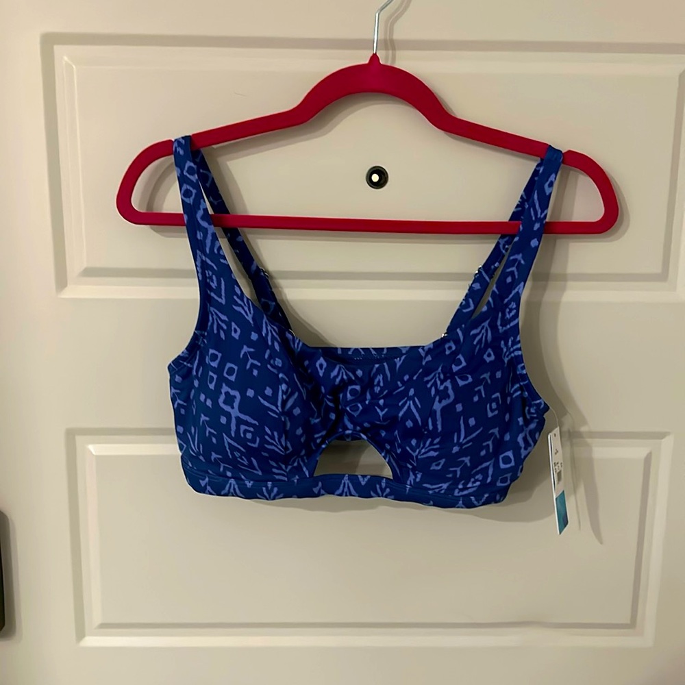 NEW Beach Betty by Miracle Brands Womens Bikini Top Size M Blue